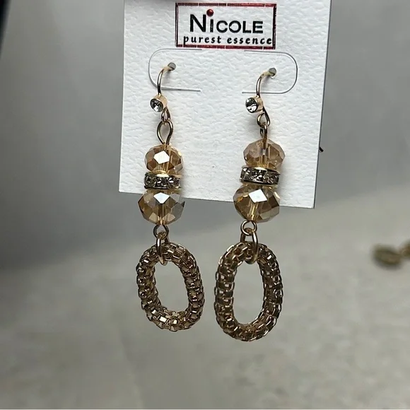3/$20💥 Dangle Earrings w/ Beads & Gold Tone Chain Jewelry NWT - Picture 8 of 9
